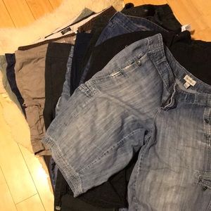 Eddie Bauer 13 pairs pant/shorts/capri’s sale
